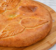 Татарский пирог с сёмгой и сливочным сыром, 1кг.